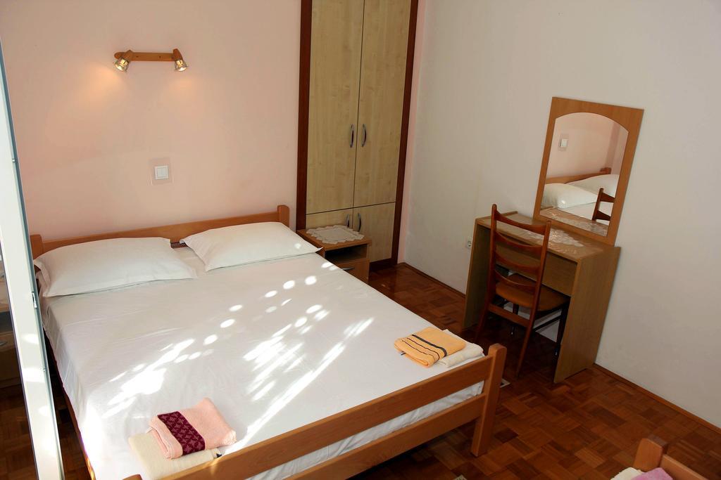 Apartments J&R Babara Biograd Na Moru Δωμάτιο φωτογραφία